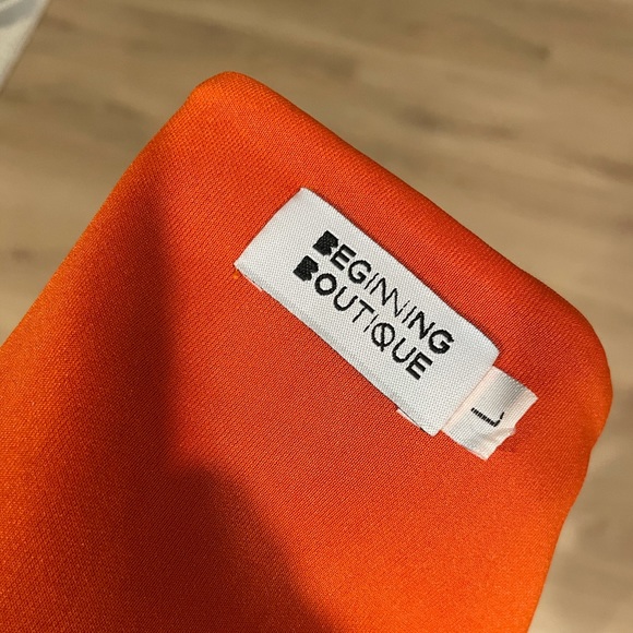 Beginning boutique Nina D-ring orange crop top - Picture 2 of 2